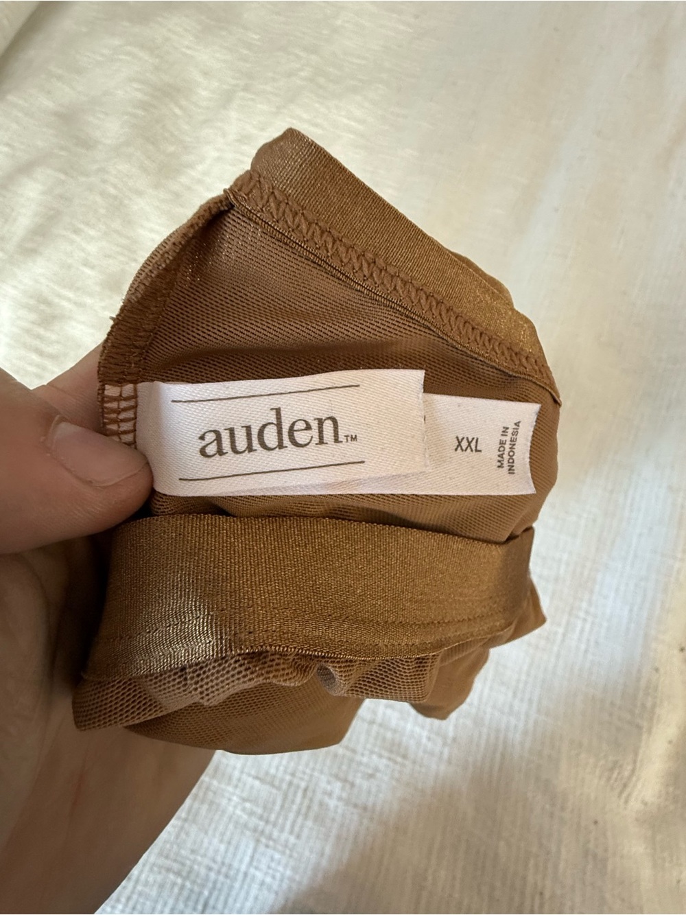 Auden Front-Closure Wireless Bra in Brown - Picture 3 of 3